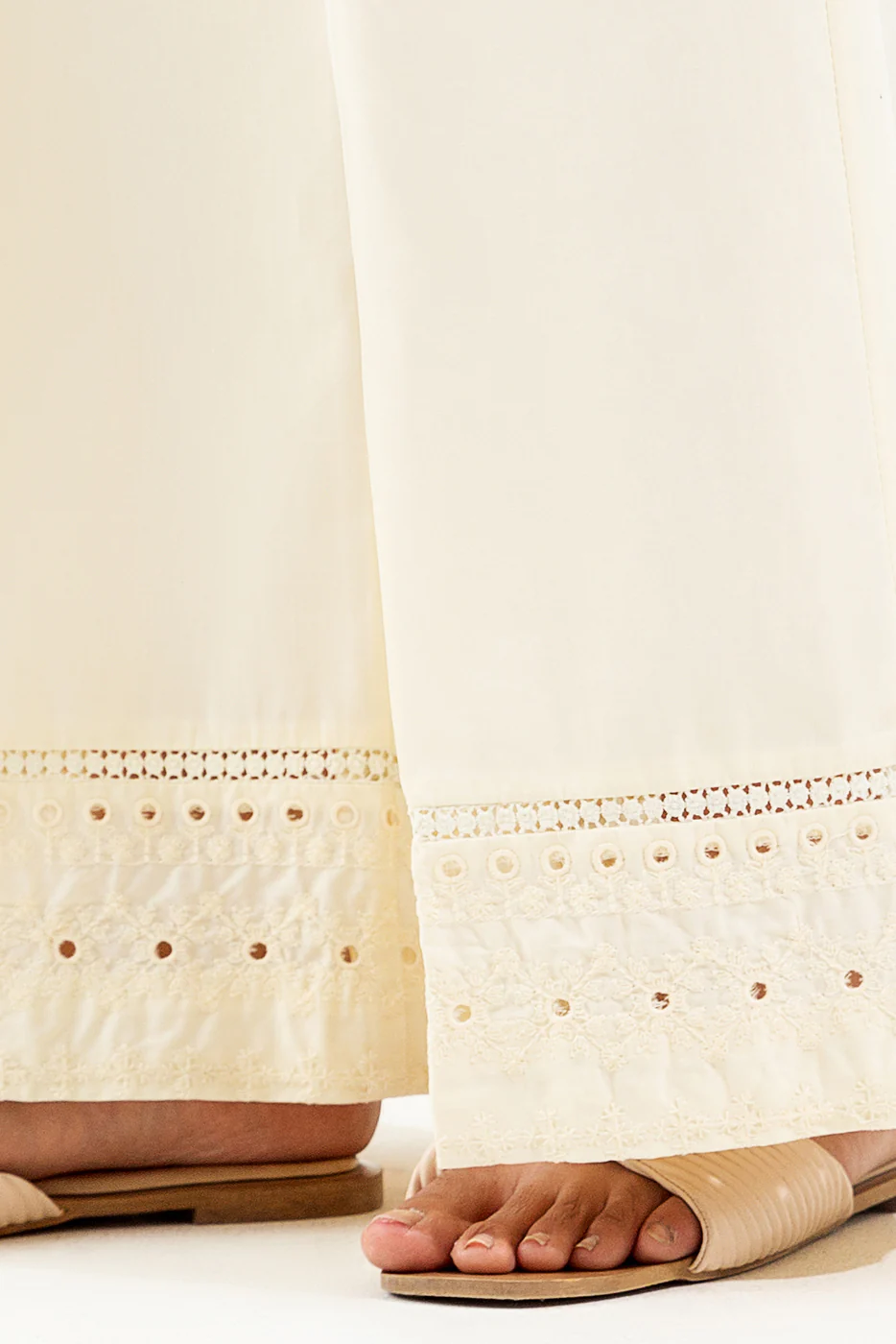 EMBROIDERED CULOTTE PANTS - Image 2