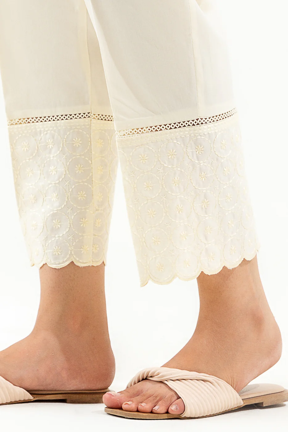 EMBROIDERED STRAIGHT PANTS - Image 2
