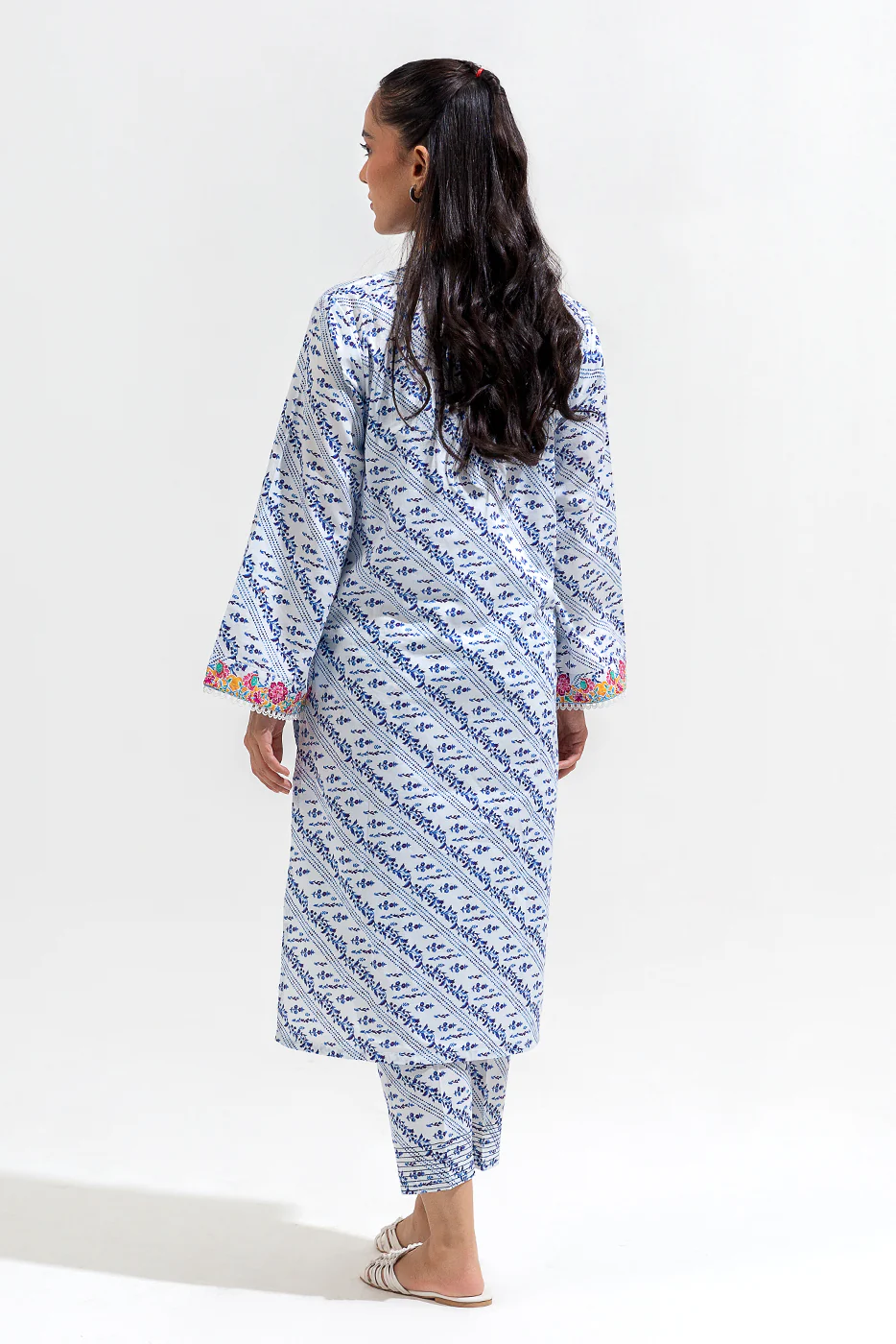 2 PIECE PRINTED PREMIUM LAWN SUIT (PRET) - Image 3
