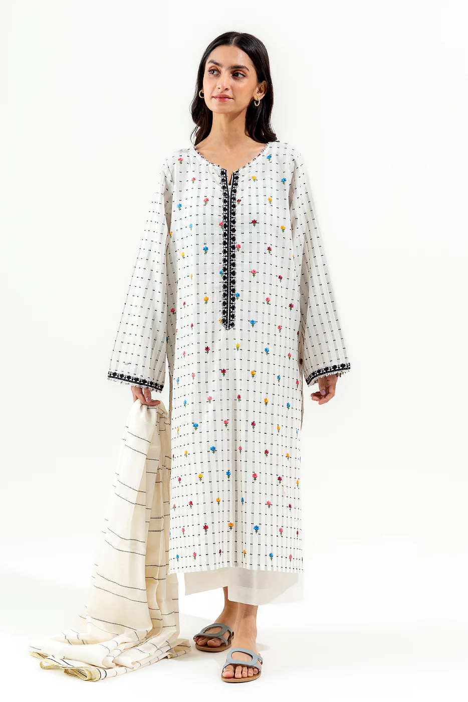 3 PIECE EMBROIDERED JACQUARD SUIT (PRET) - Image 3