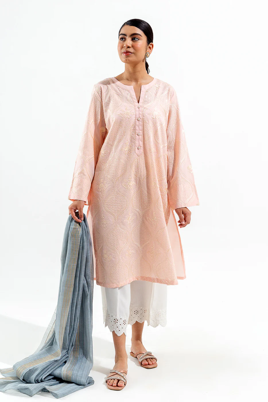 2 PIECE EMBROIDERED DYED LAWN SUIT (LUXURY PRET) - Image 3