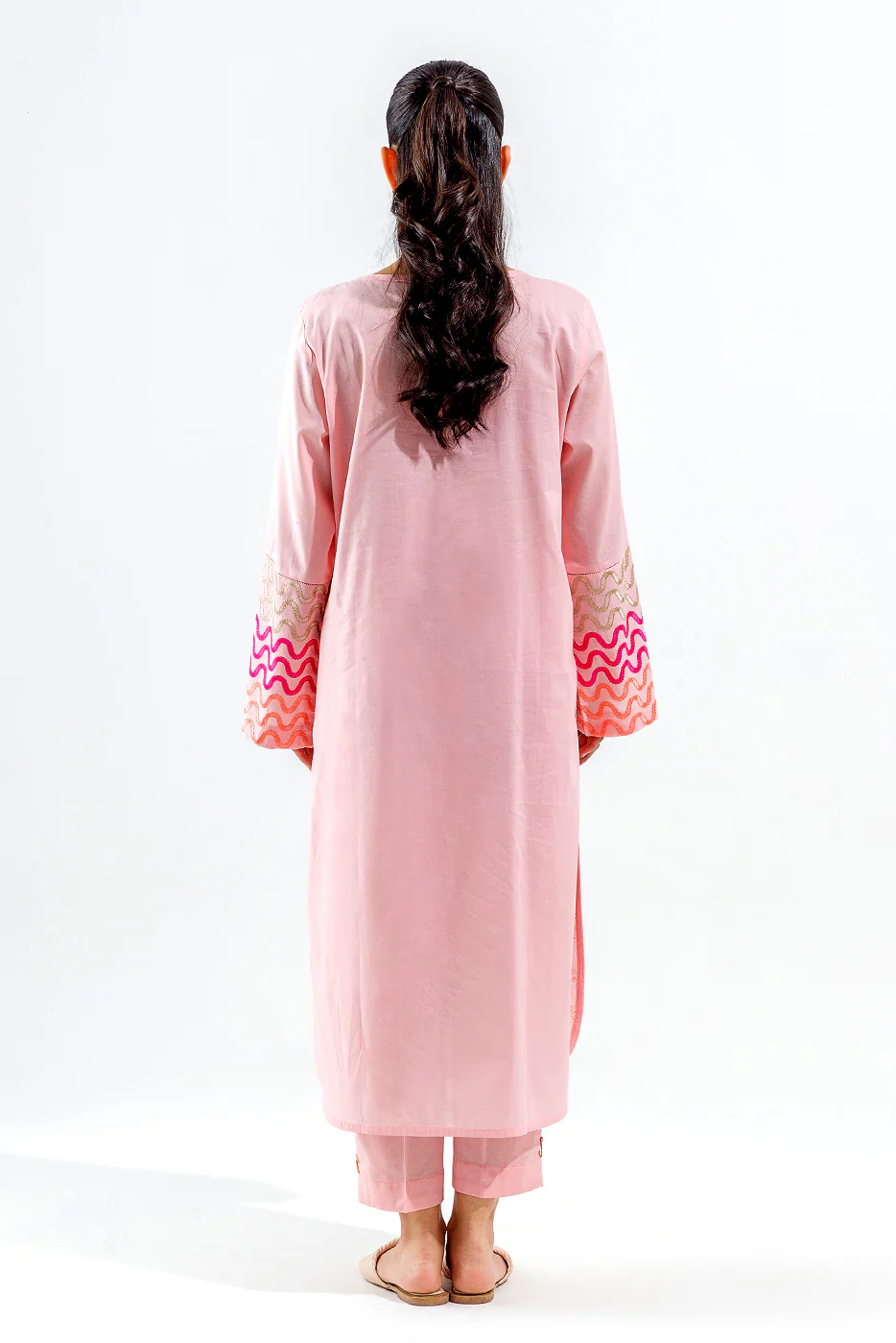 2 PIECE EMBROIDERED LAWN SUIT (PRET) - Image 3