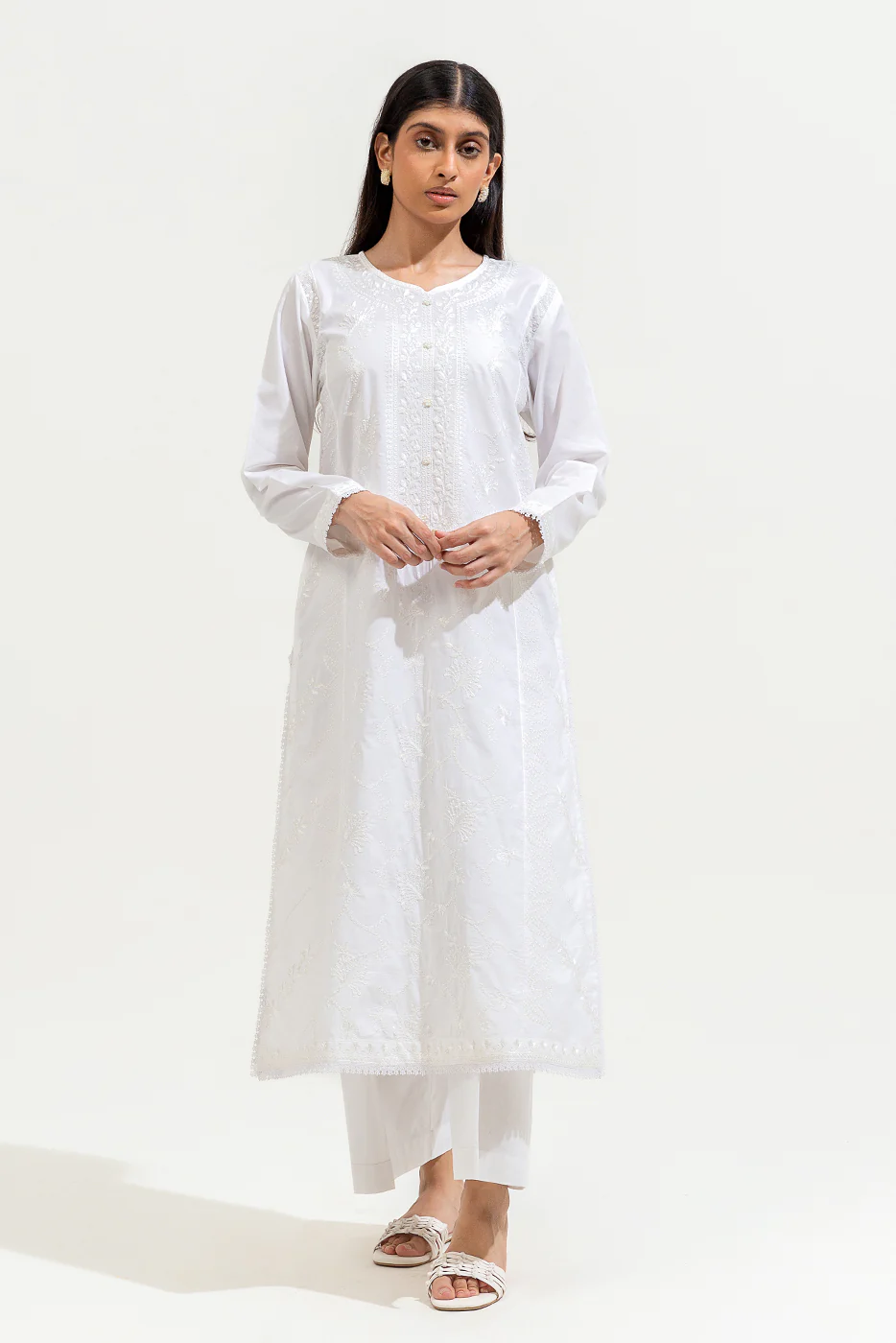 EMBROIDERED LAWN SHIRT (PRET) - Image 2