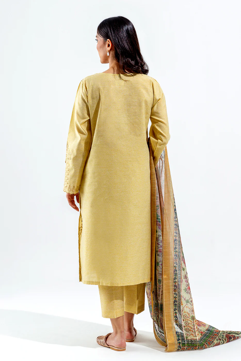 3 PIECE EMBROIDERED SLUB SUIT (LUXURY PRET) - Image 4