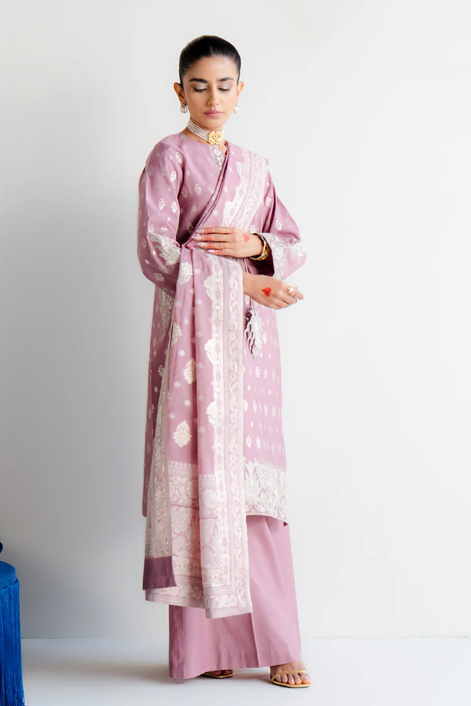 3 PIECE EMBROIDERED JACQUARD SUIT-DUSKY BLUSH (UNSTITCHED) - Image 5