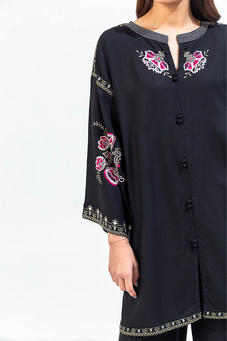 2 PIECE EMBROIDERED VISCOSE SUIT (PRET) - Image 5