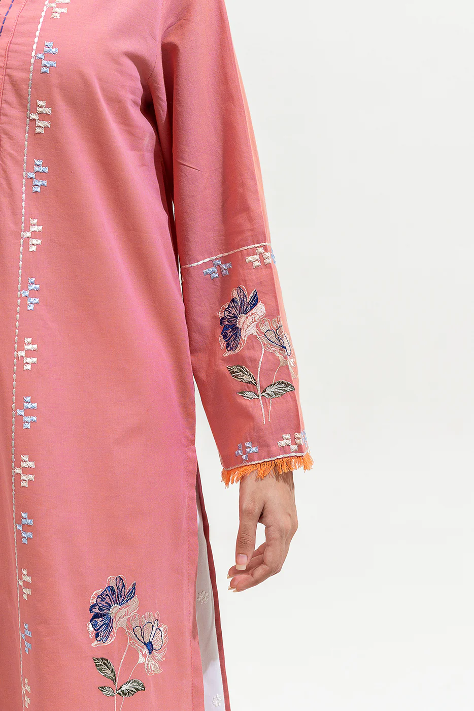 EMBROIDERED CHAMBRAY SHIRT (PRET) - Image 5