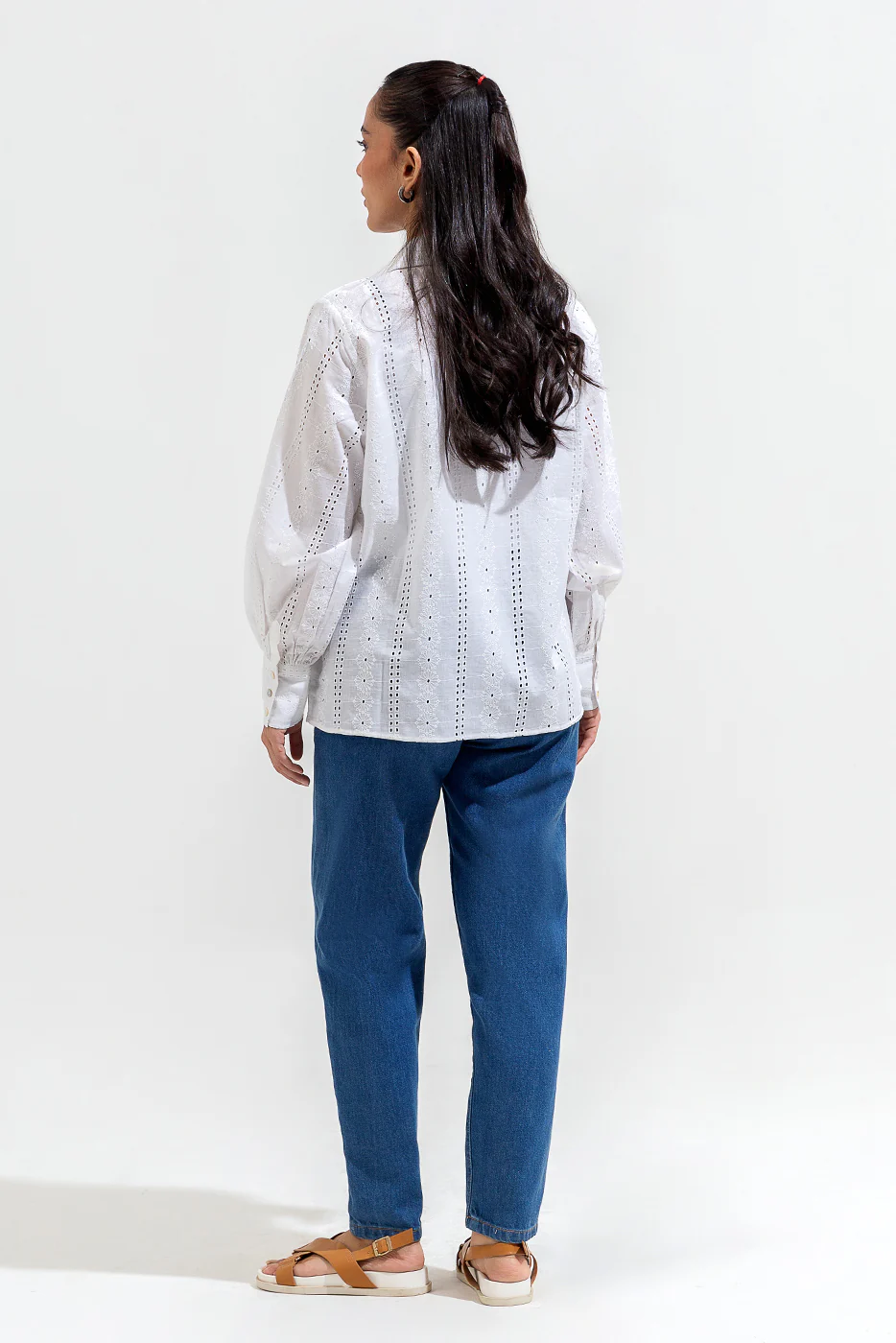 WHITE EMBROIDERED COLLAR SHIRT - Image 3