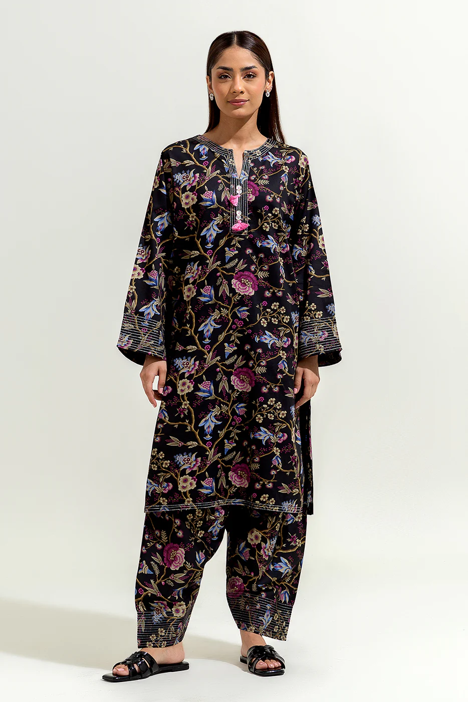 2 PIECE PRINTED PREMIUM LAWN SUIT (PRET) - Image 3