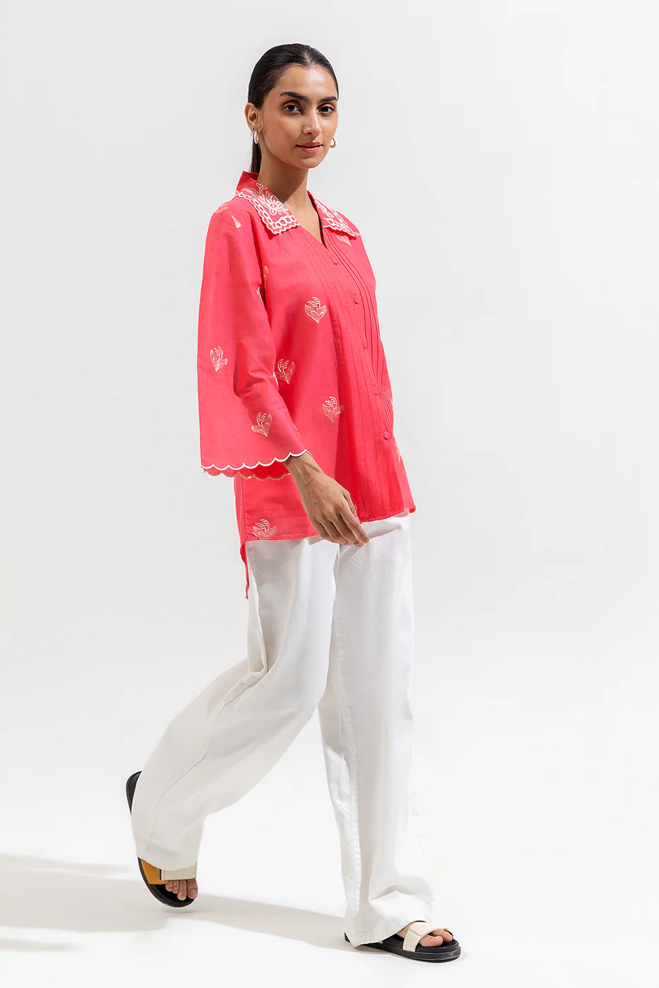 EMBROIDERED LAWN SHIRT (PRET) - Image 3