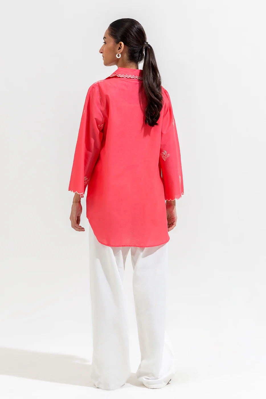 EMBROIDERED LAWN SHIRT (PRET) - Image 4