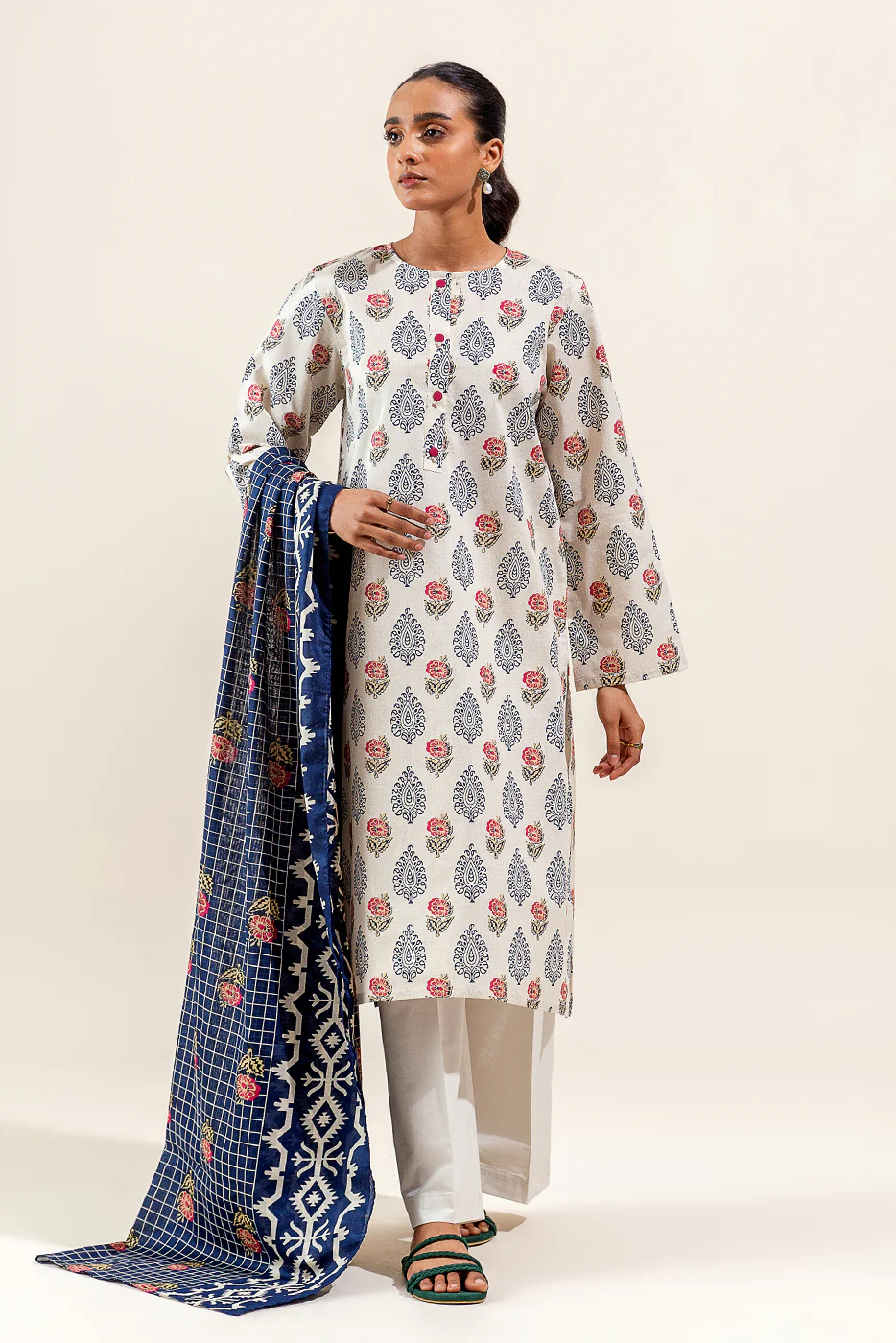 2 PIECE PRINTED SUIT-PALE BLISS (UNSTITCHED) - Image 6