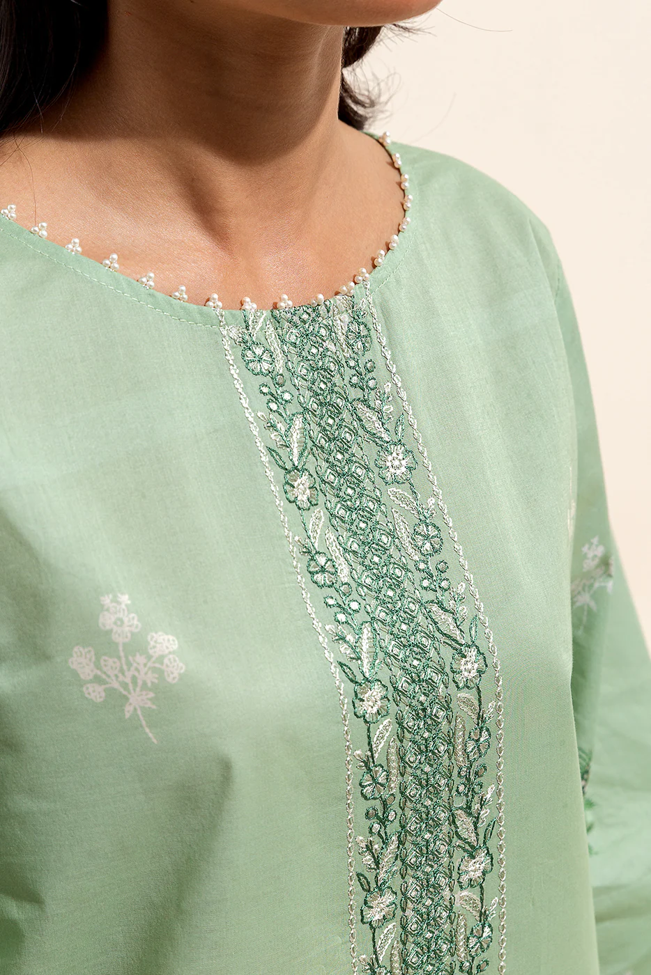 3 PIECE EMBROIDERED LAWN SUIT-FROSTY SPRUCE (UNSTITCHED) - Image 5