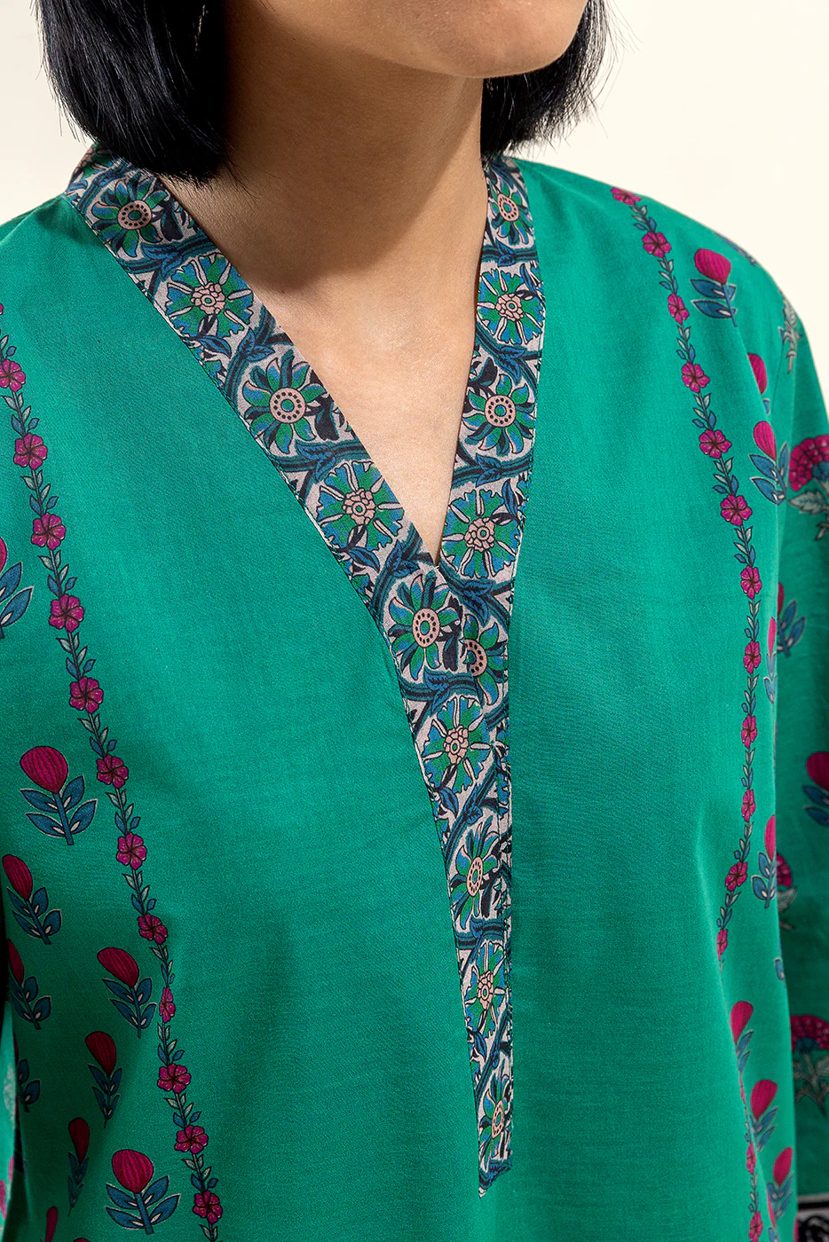 3 PIECE PRINTED LAWN SUIT-BASIL GREEN (UNSTITCHED) - Image 5