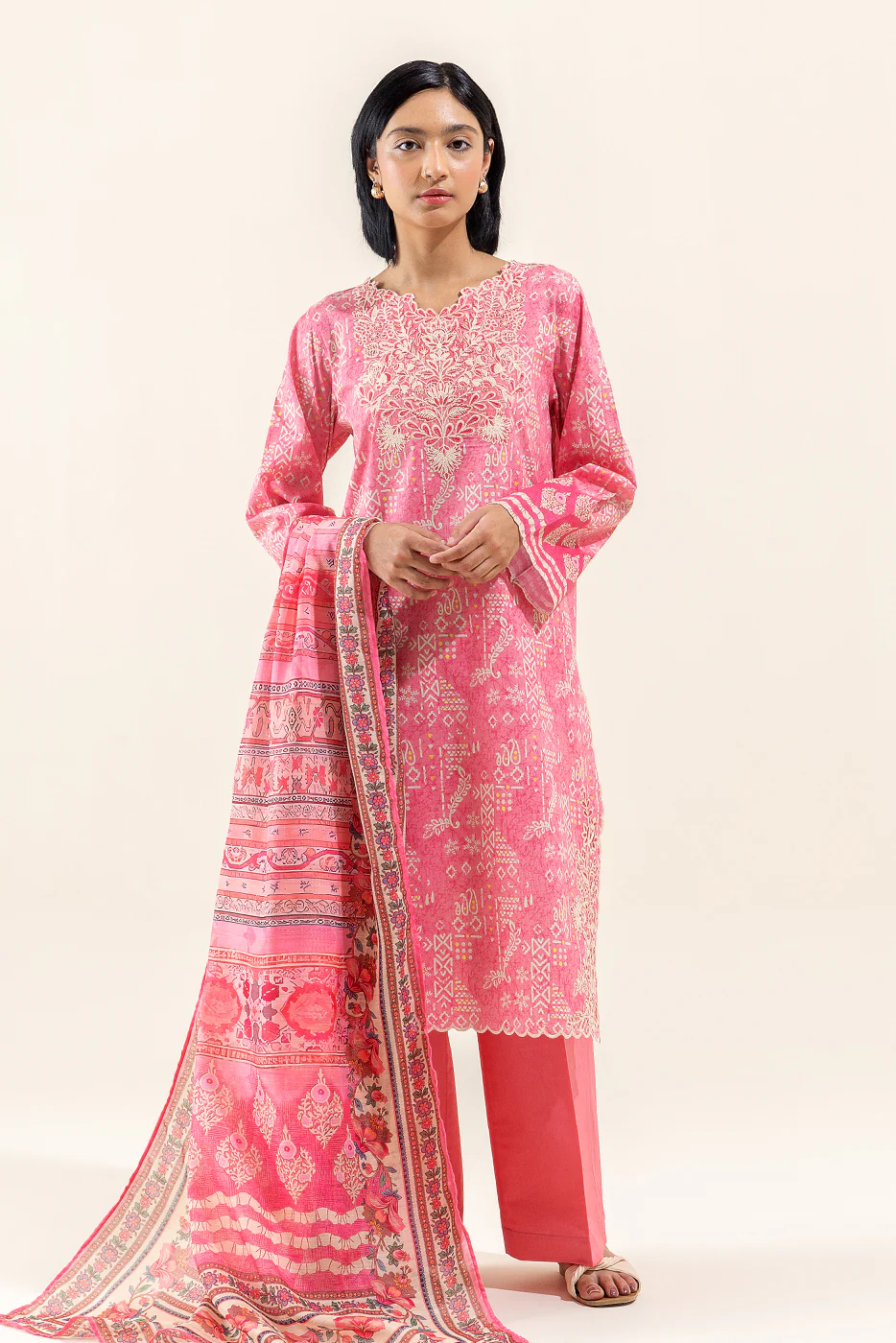 3 PIECE EMBROIDERED LAWN SUIT-ROUGE GLEAM (UNSTITCHED) - Image 3