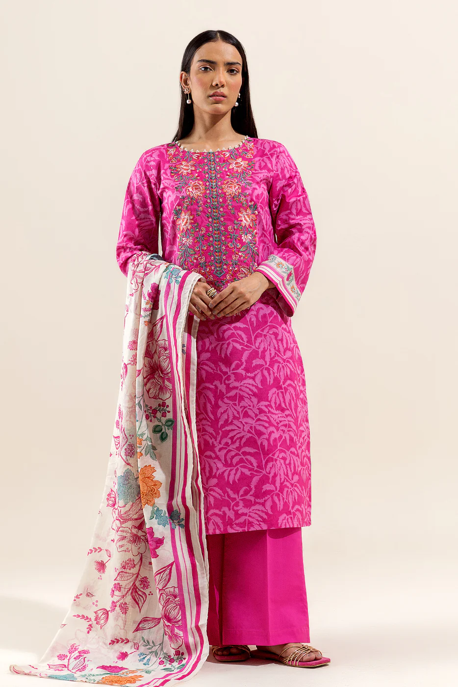 3 PIECE PRINTED LAWN SUIT-FLORA ROUGE (UNSTITCHED) - Image 3
