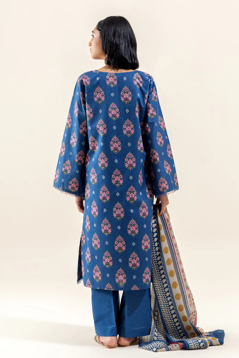 3 PIECE PRINTED LAWN SUIT-AEGEAN BLOOM (UNSTITCHED) - Image 6
