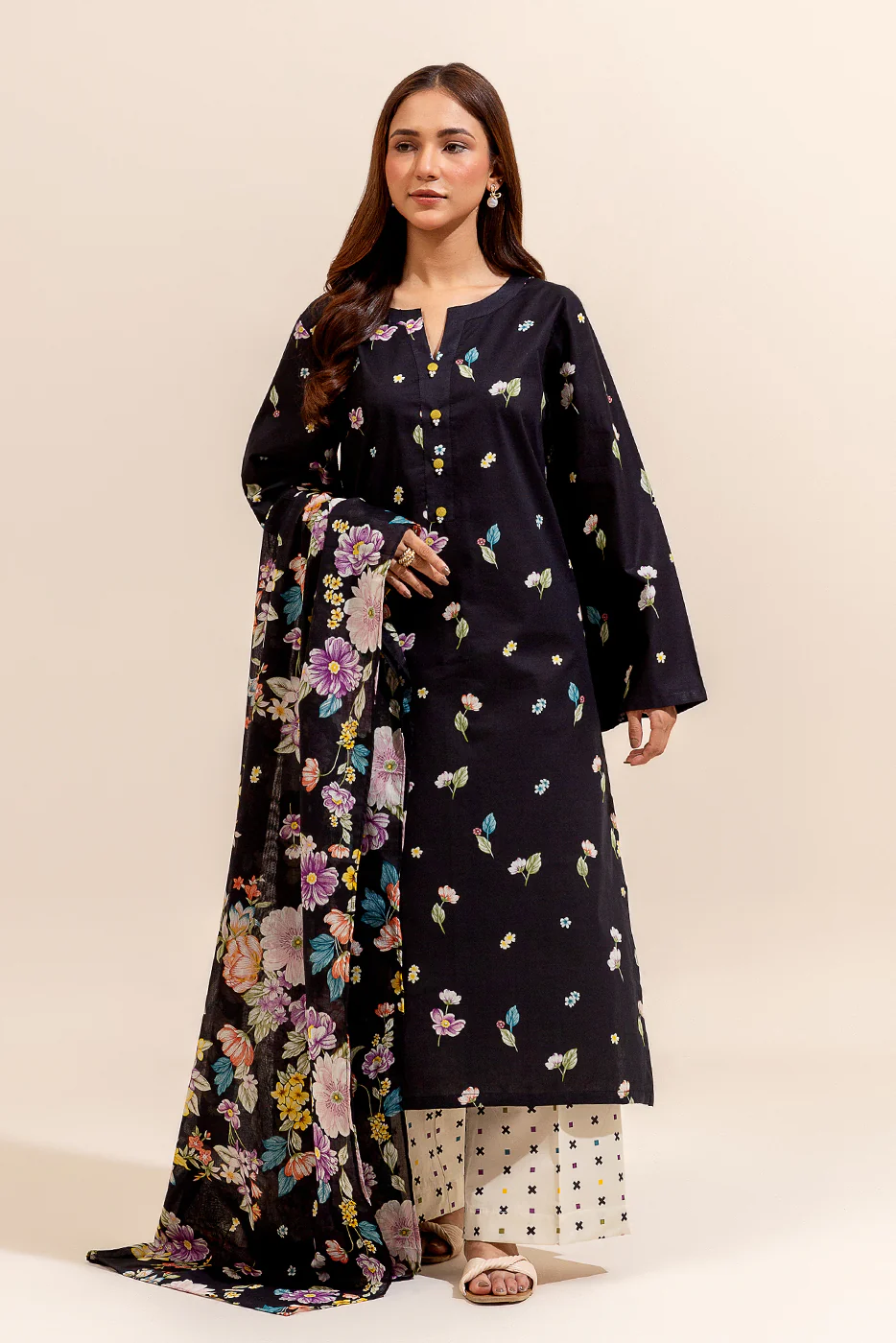 3 PIECE PRINTED LAWN SUIT-NOIR CYMBIDIUM (UNSTITCHED) - Image 3