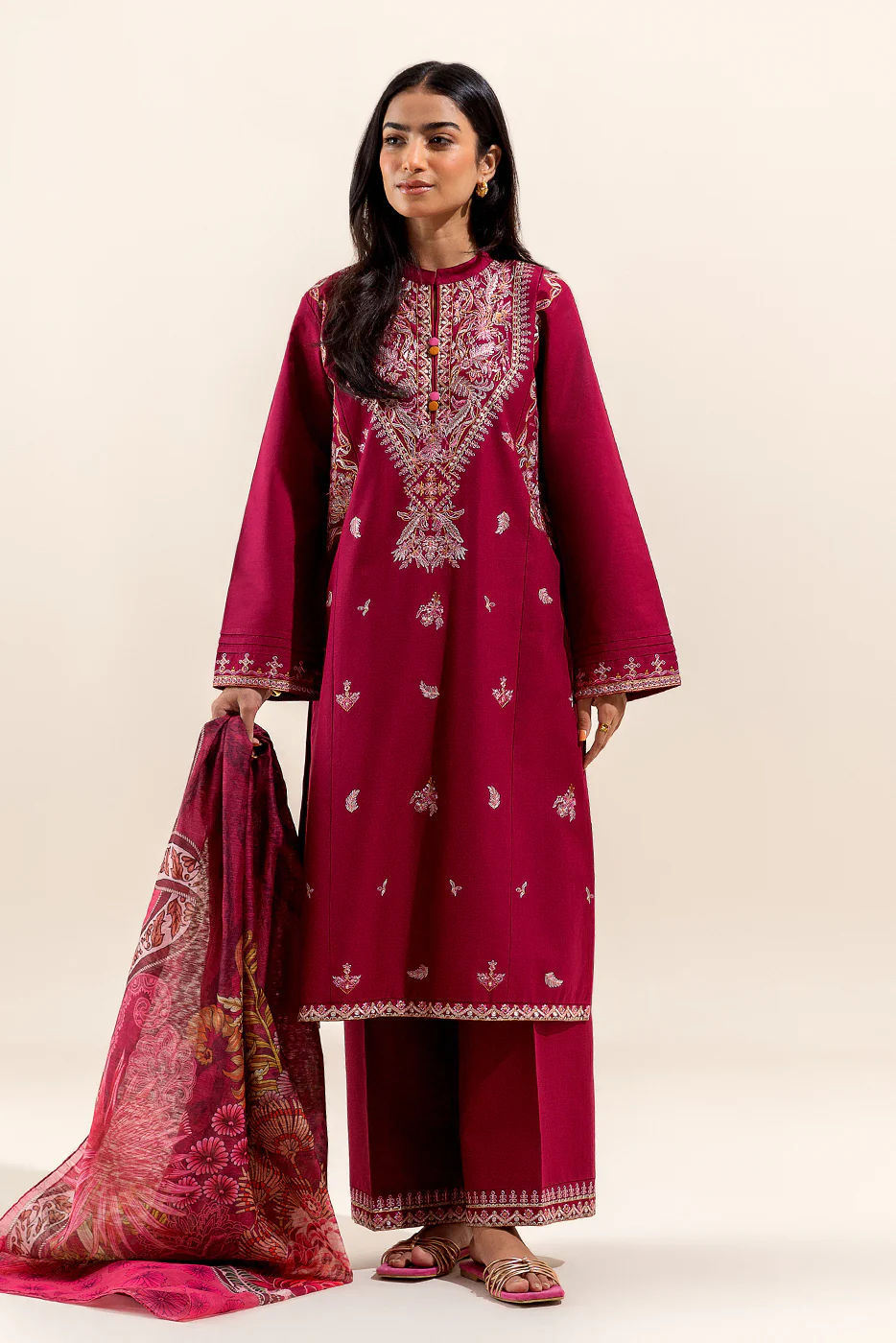 3 PIECE EMBROIDERED LAWN SUIT-CRIMSON HUES (UNSTITCHED) - Image 3