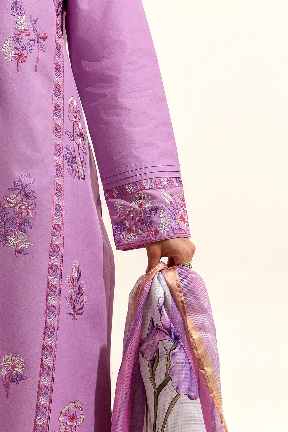 2 PIECE EMBROIDERED LAWN SUIT-TAFFY ORCHID (UNSTITCHED) - Image 6