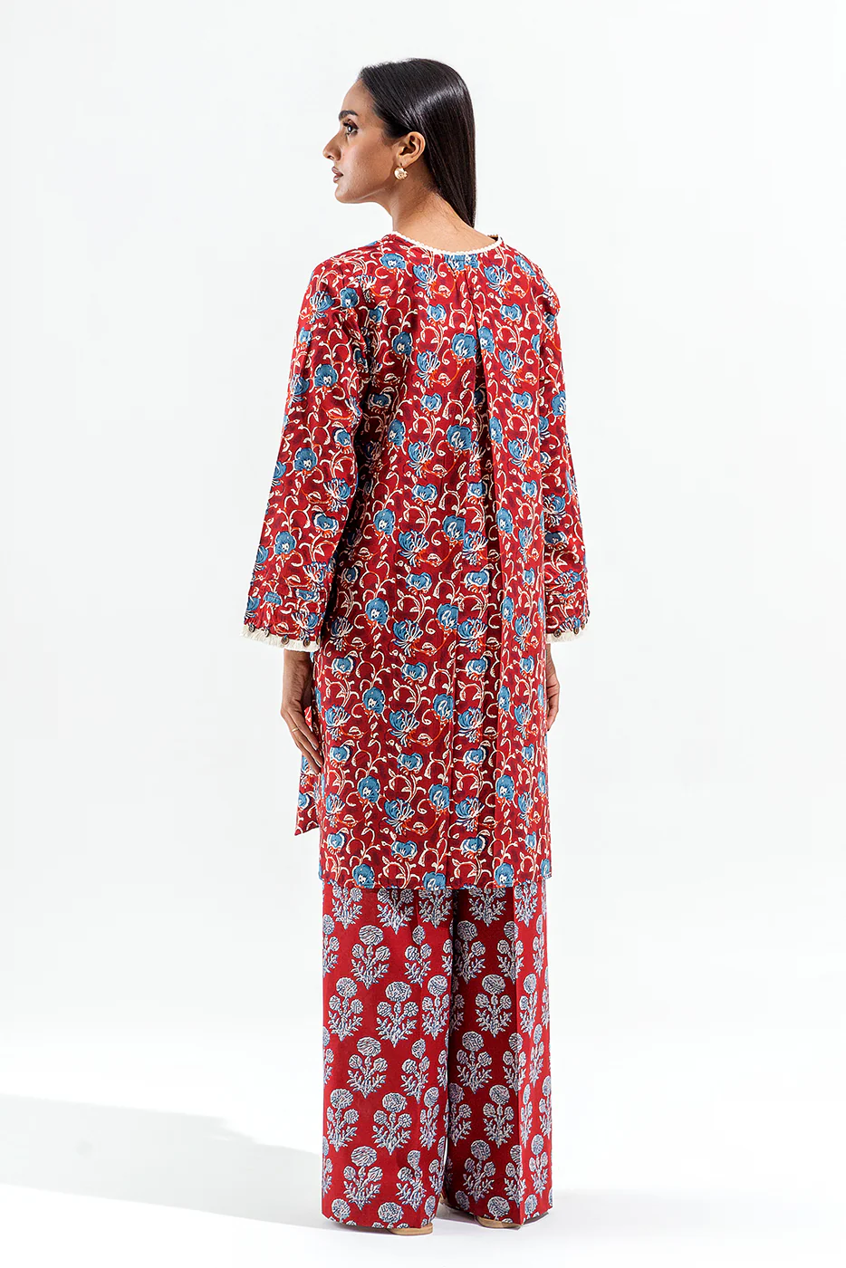 2 PIECE PRINTED CAMBRIC SUIT (PRET) - Image 3