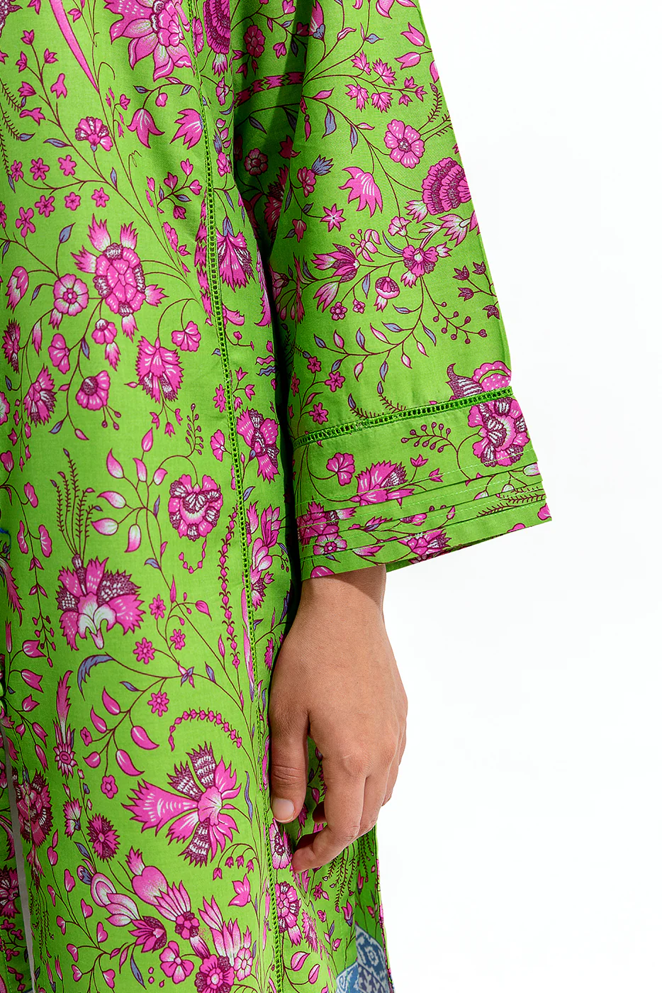 2 PIECE PRINTED LAWN SUIT (PRET) - Image 5