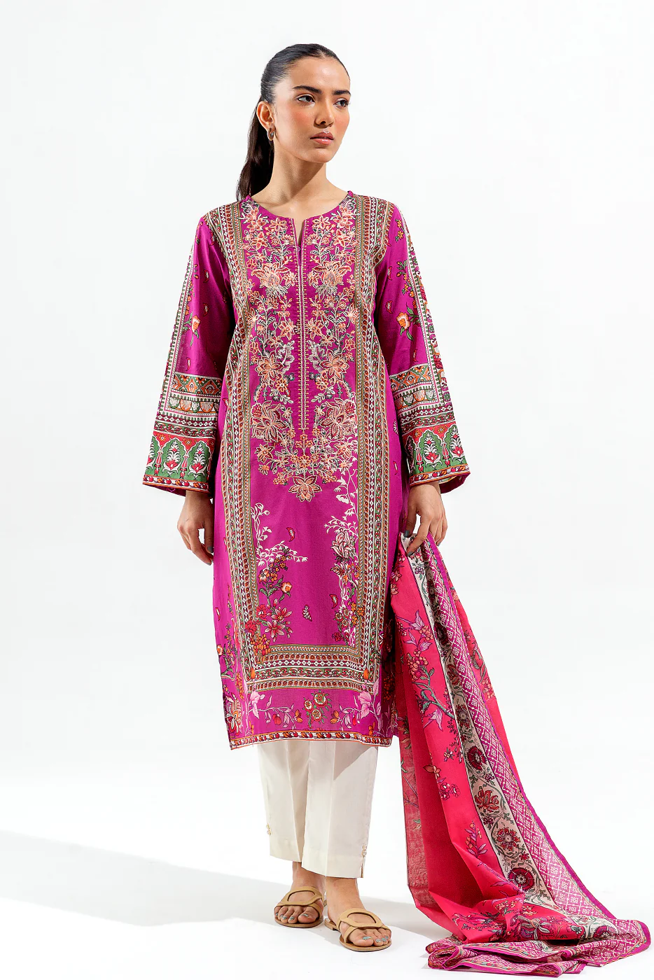 2 PIECE EMBROIDERED LAWN SUIT (LUXURY PRET) - Image 2