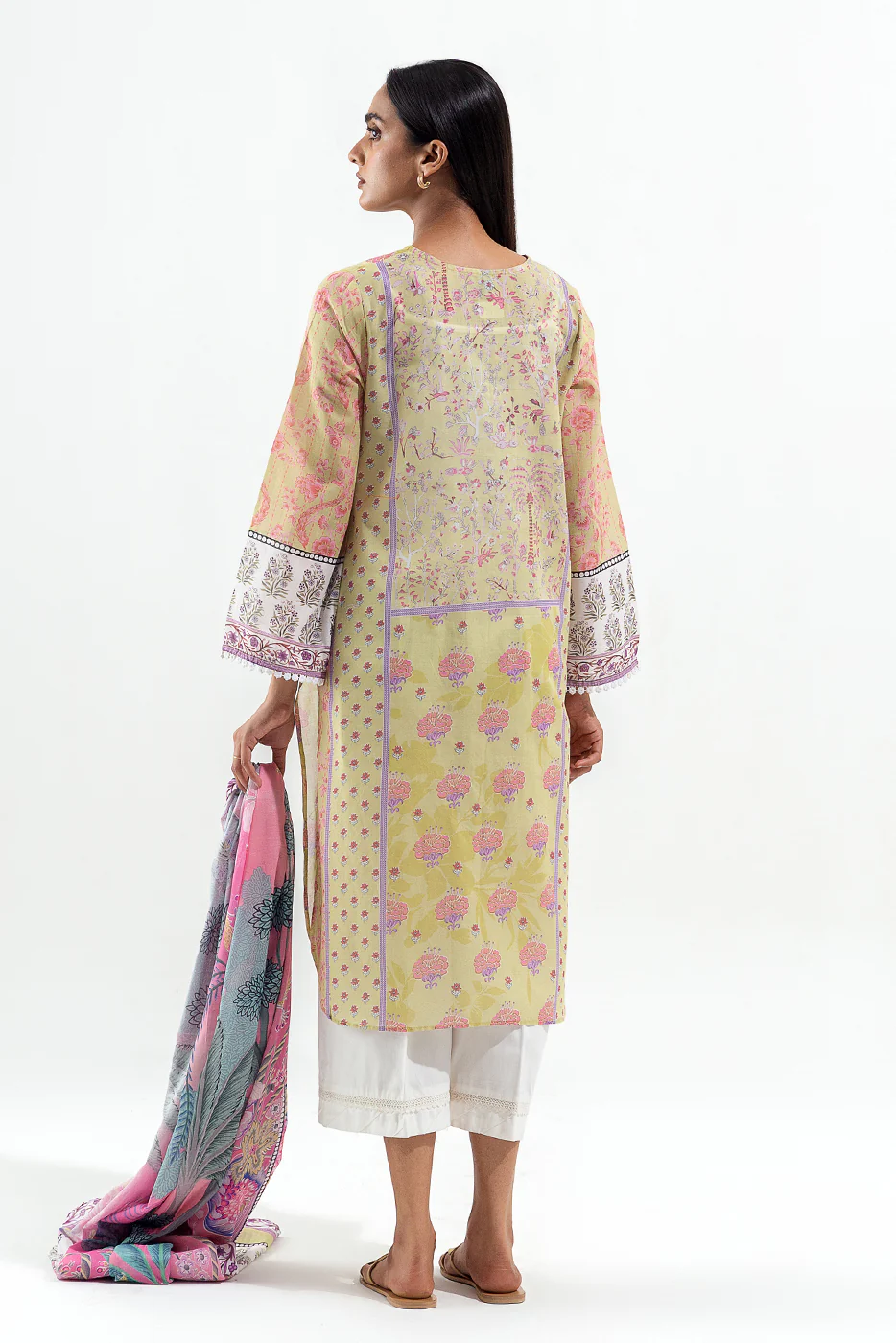 2 PIECE PRINTED LAWN SUIT (PRET) - Image 4