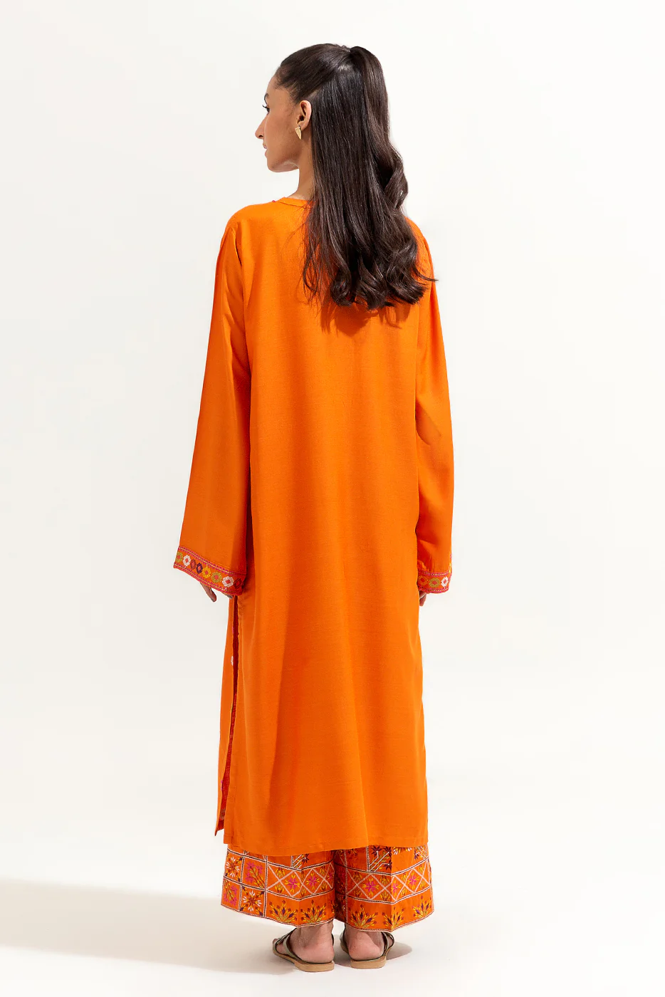 2 PIECE EMBROIDERED VISCOSE SUIT (PRET) - Image 3