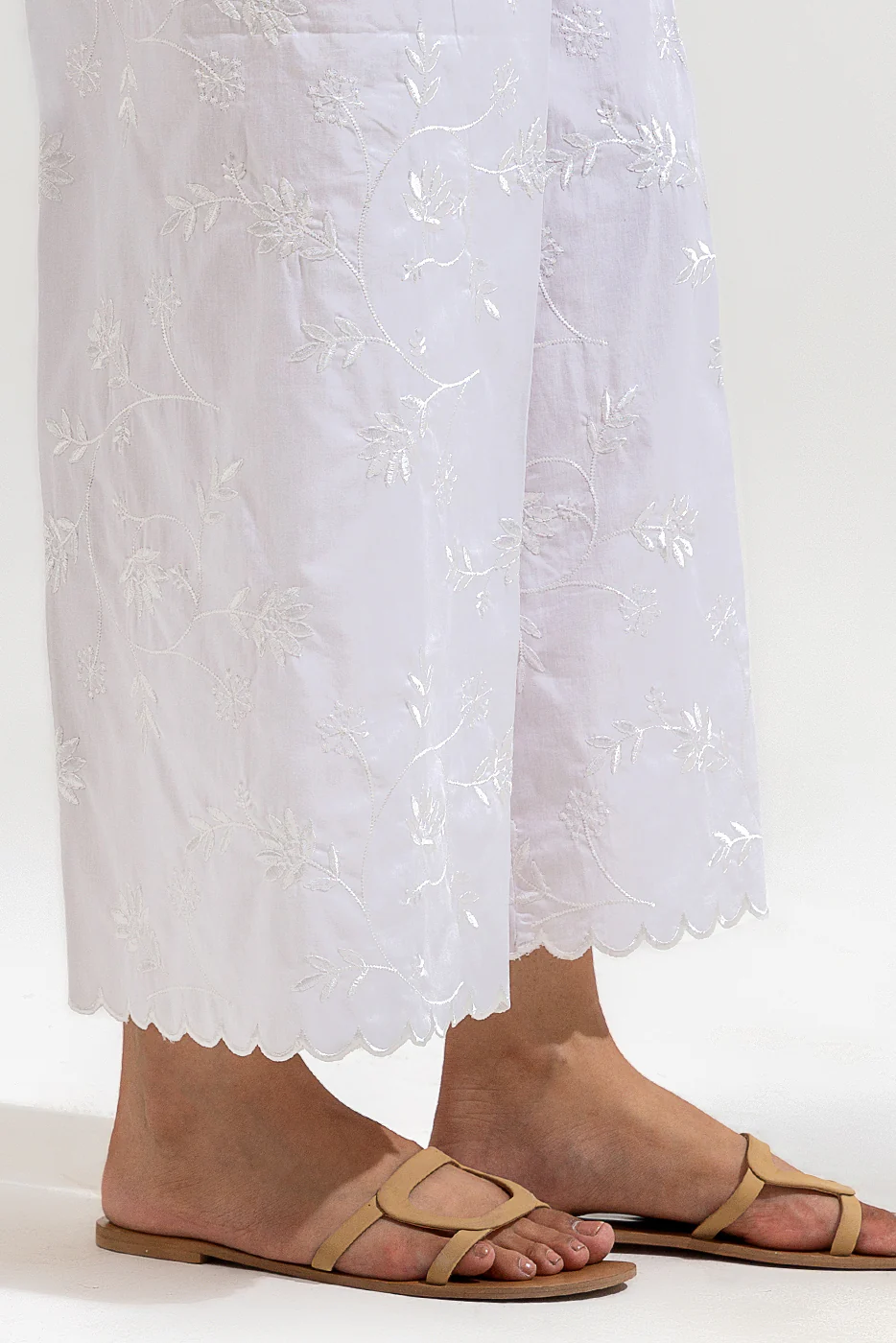 EMBROIDERED CULOTTE PANTS - Image 2