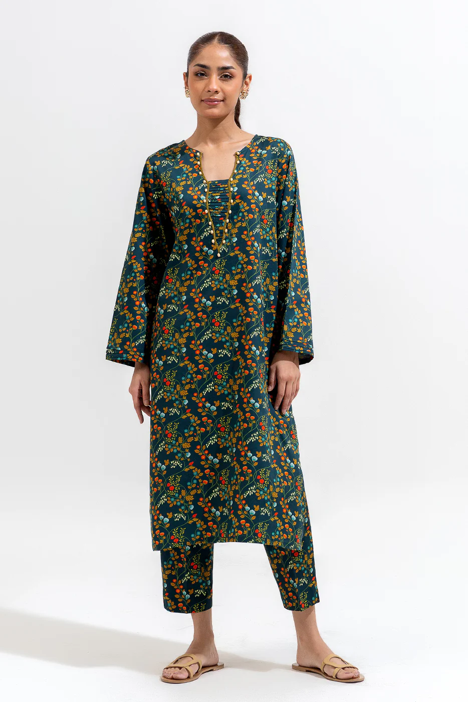 2 PIECE PRINTED PREMIUM LAWN SUIT (PRET) - Image 2