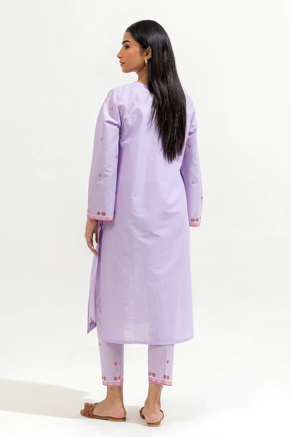 2 PIECE EMBROIDERED LAWN SUIT (PRET) - Image 3