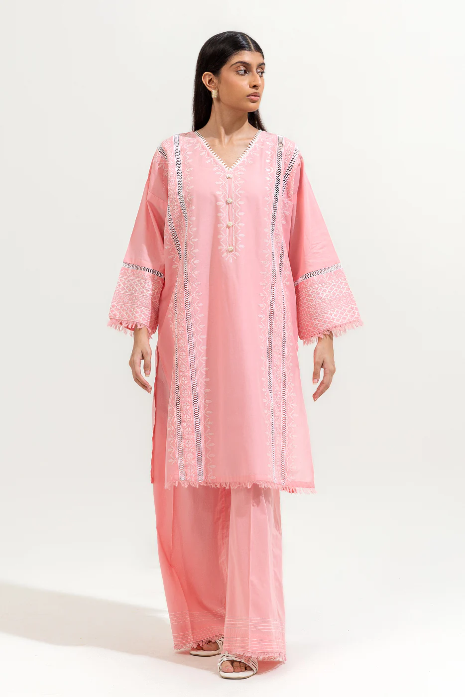 2 PIECE EMBROIDERED LAWN SUIT (PRET) - Image 2