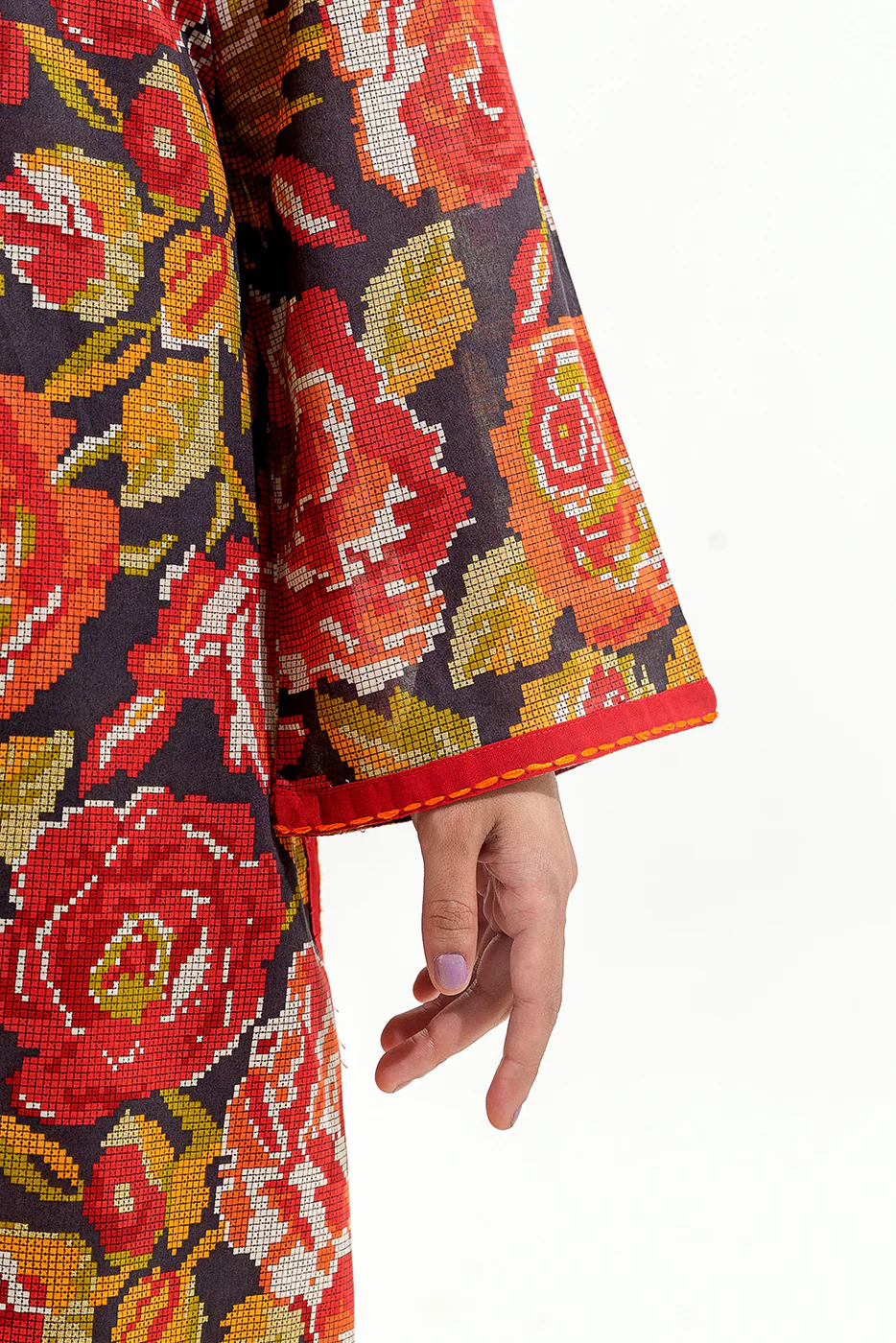 2 PIECE PRINTED LAWN SUIT (PRET) - Image 5
