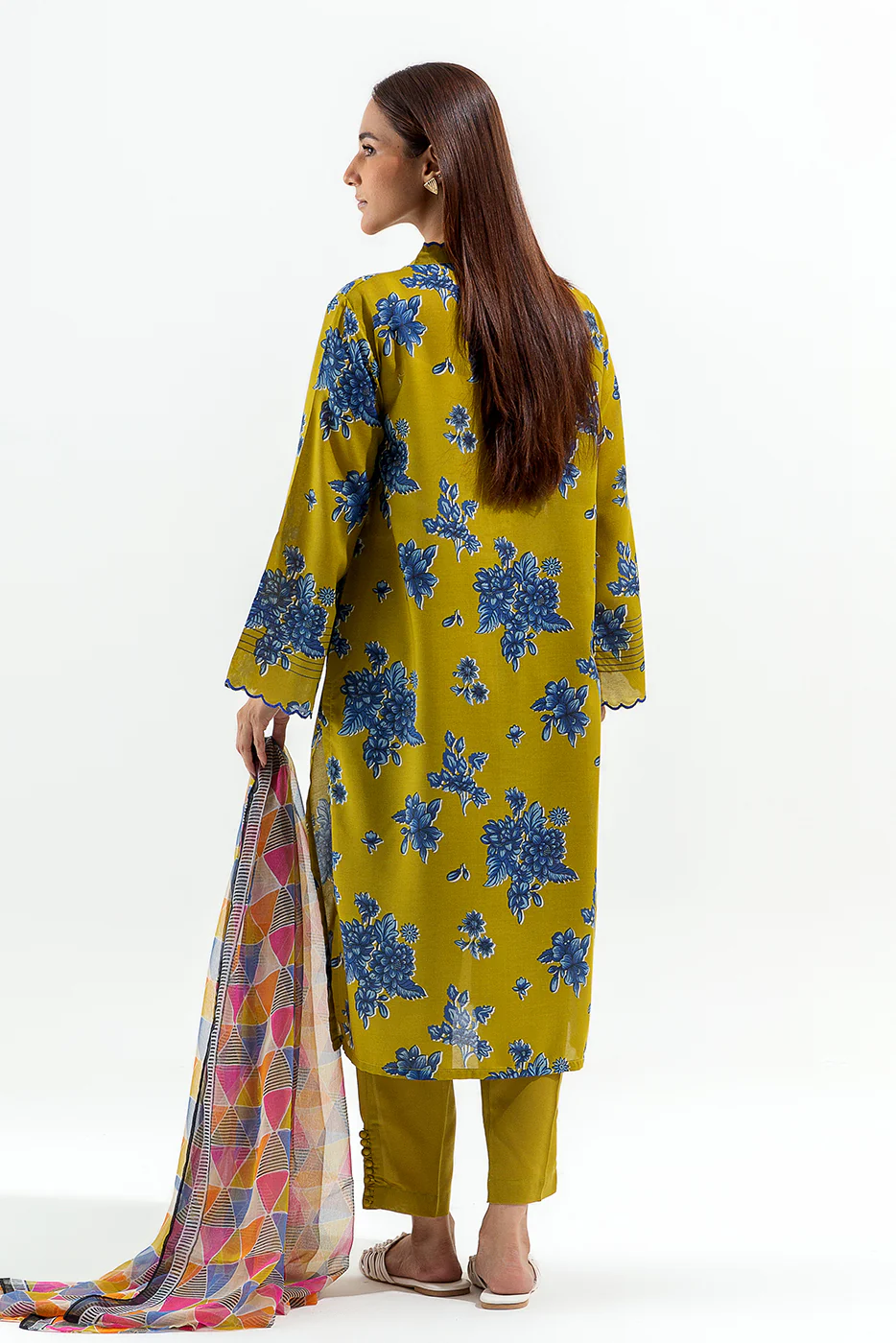 3 PIECE PRINTED LAWN SUIT (PRET) - Image 3