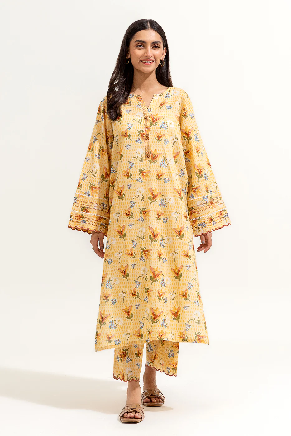 2 PIECE PRINTED LAWN SUIT (PRET) - Image 2