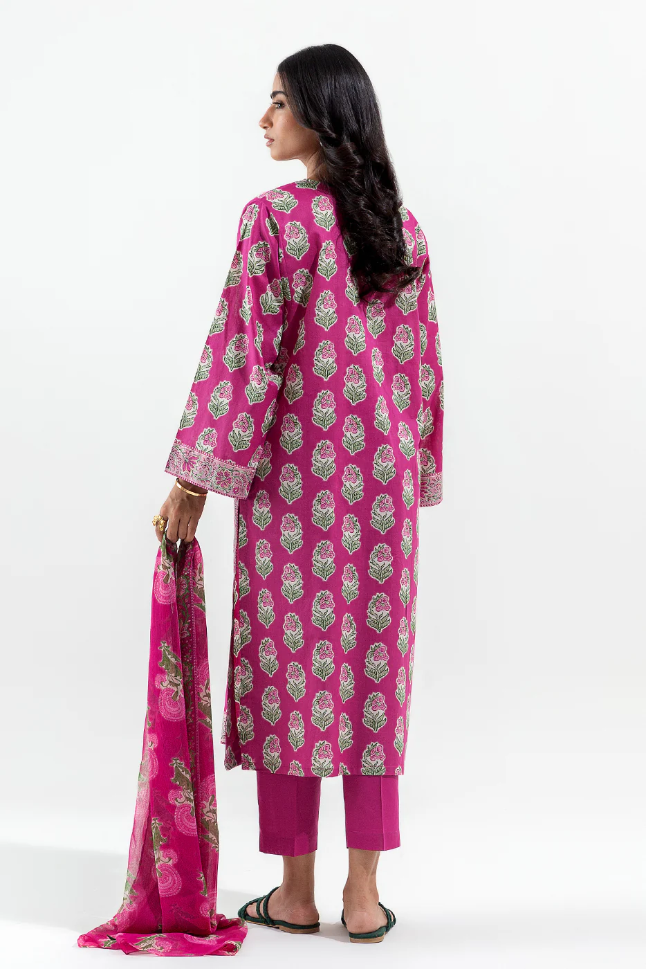 3 PIECE PRINTED LAWN SUIT (PRET) - Image 4