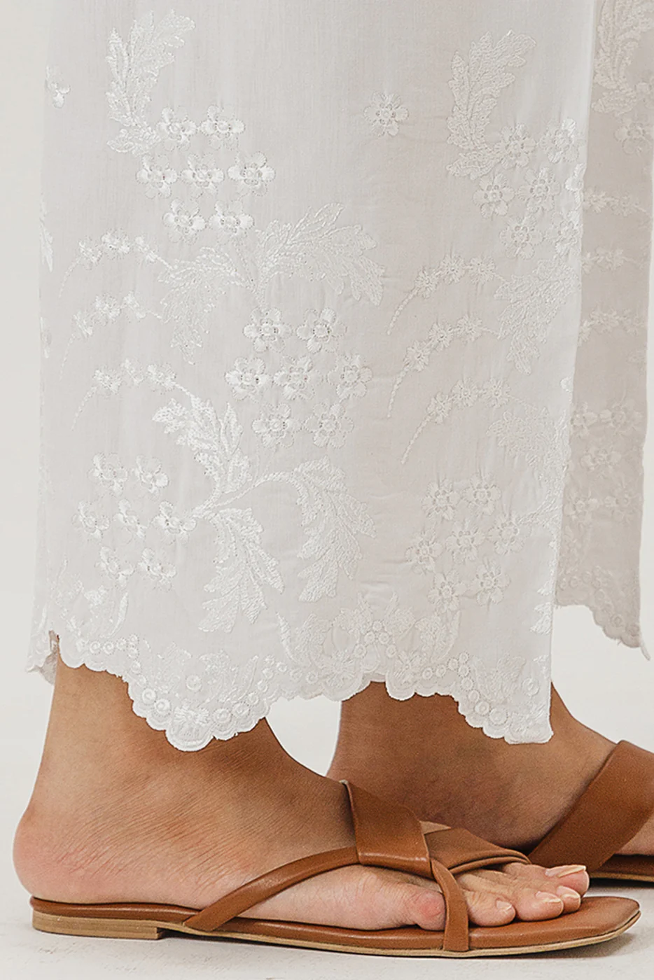 EMBROIDERED CULOTTE PANTS - Image 2