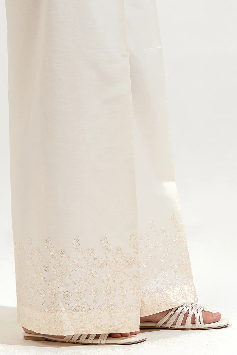 EMBROIDERED STRAIGHT PANTS - Image 2