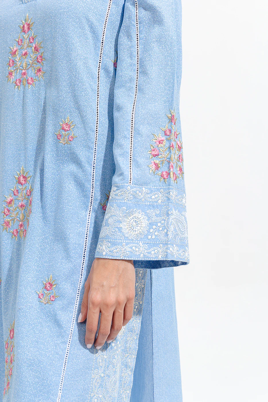 2 PIECE EMBROIDERED KARANDI SUIT (PRET) - Image 6
