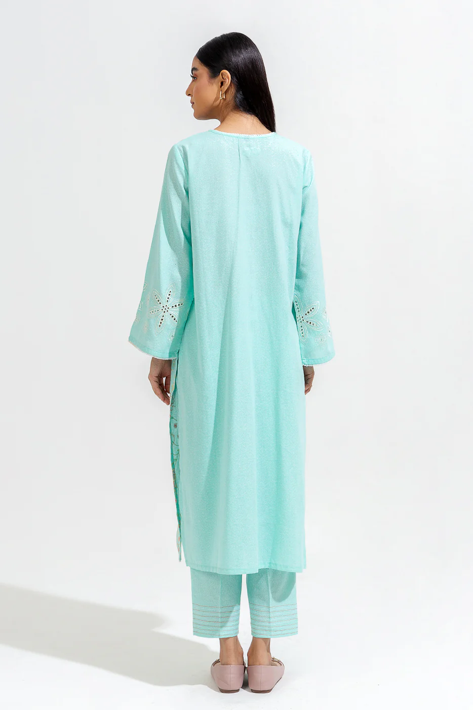 2 PIECE EMBROIDERED KARANDI SUIT (PRET) - Image 3