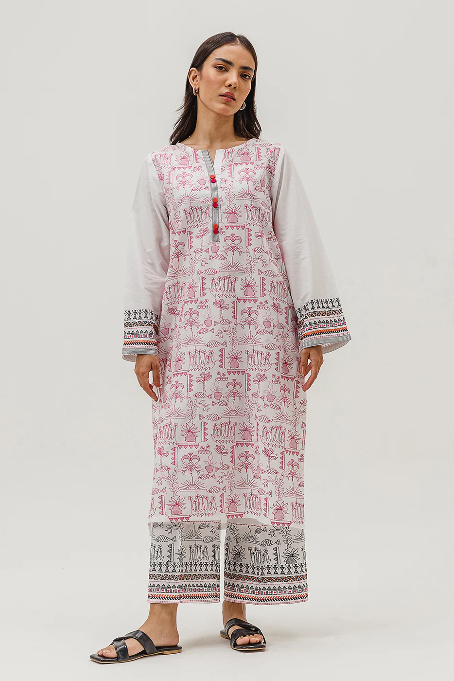 2 PIECE EMBROIDERED LAWN SUIT (PRET) - Image 3
