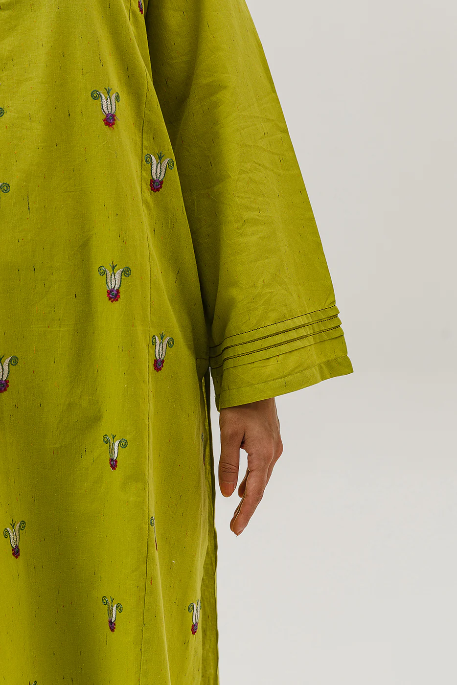 2 PIECE EMBROIDERED MULTI NAPS SUIT (PRET) - Image 5