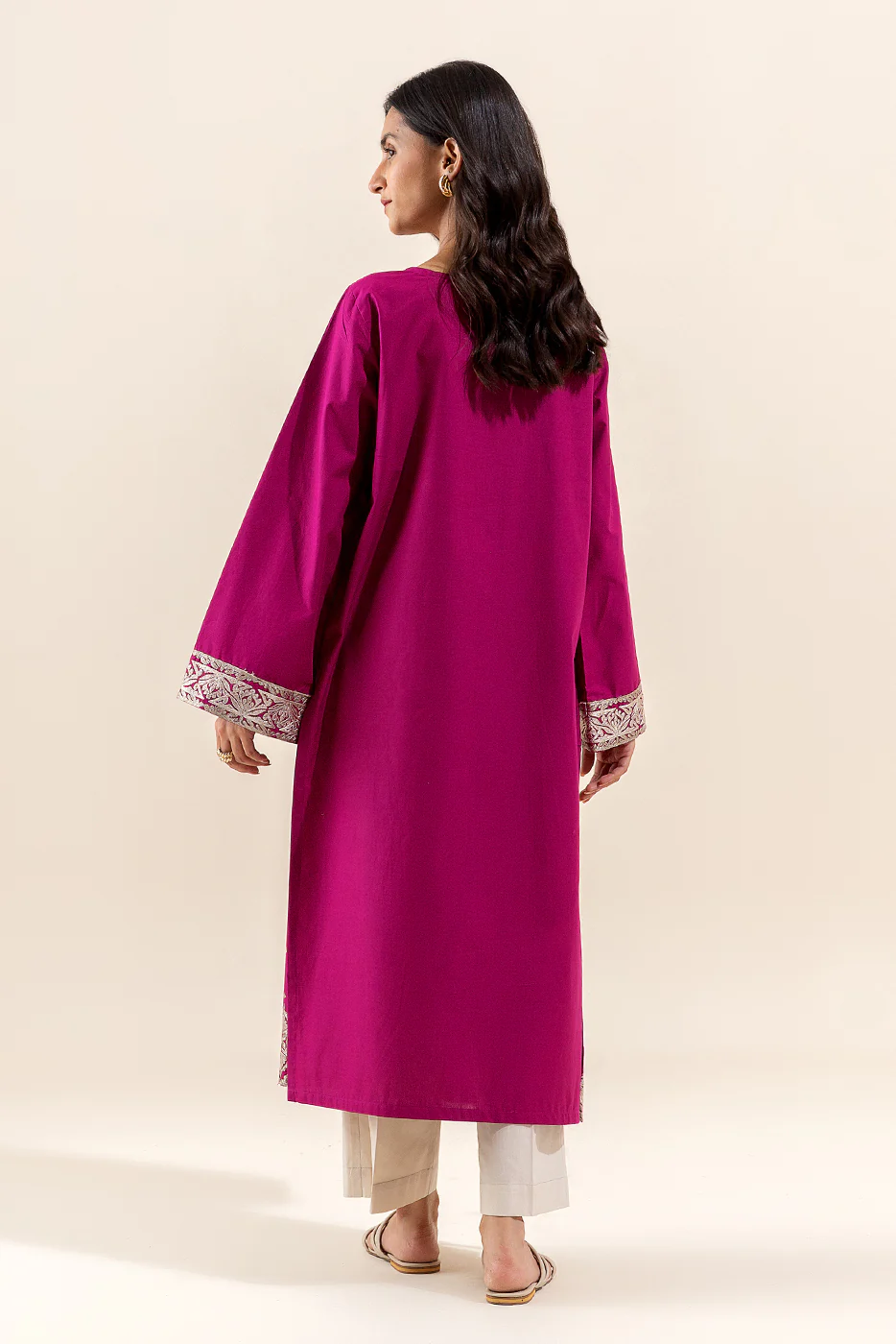 1 PIECE EMBROIDERED LAWN SHIRT-TRIBAL CARNATION (UNSTITCHED) - Image 3