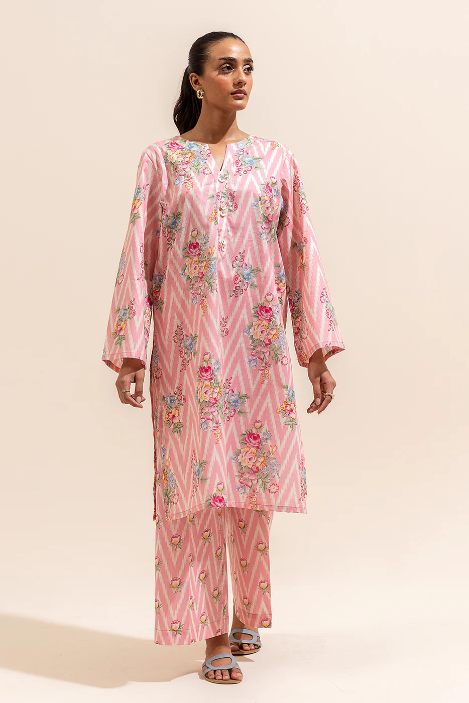 2 PIECE PRINTED LAWN SUIT-BLUSH GARDENIA (UNSTITCHED) - Image 2
