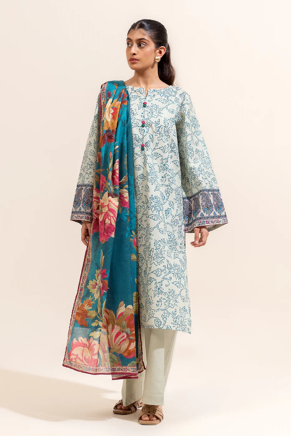 3 PIECE PRINTED LAWN SUIT-PEARL GLAZE (UNSTITCHED) - Image 2