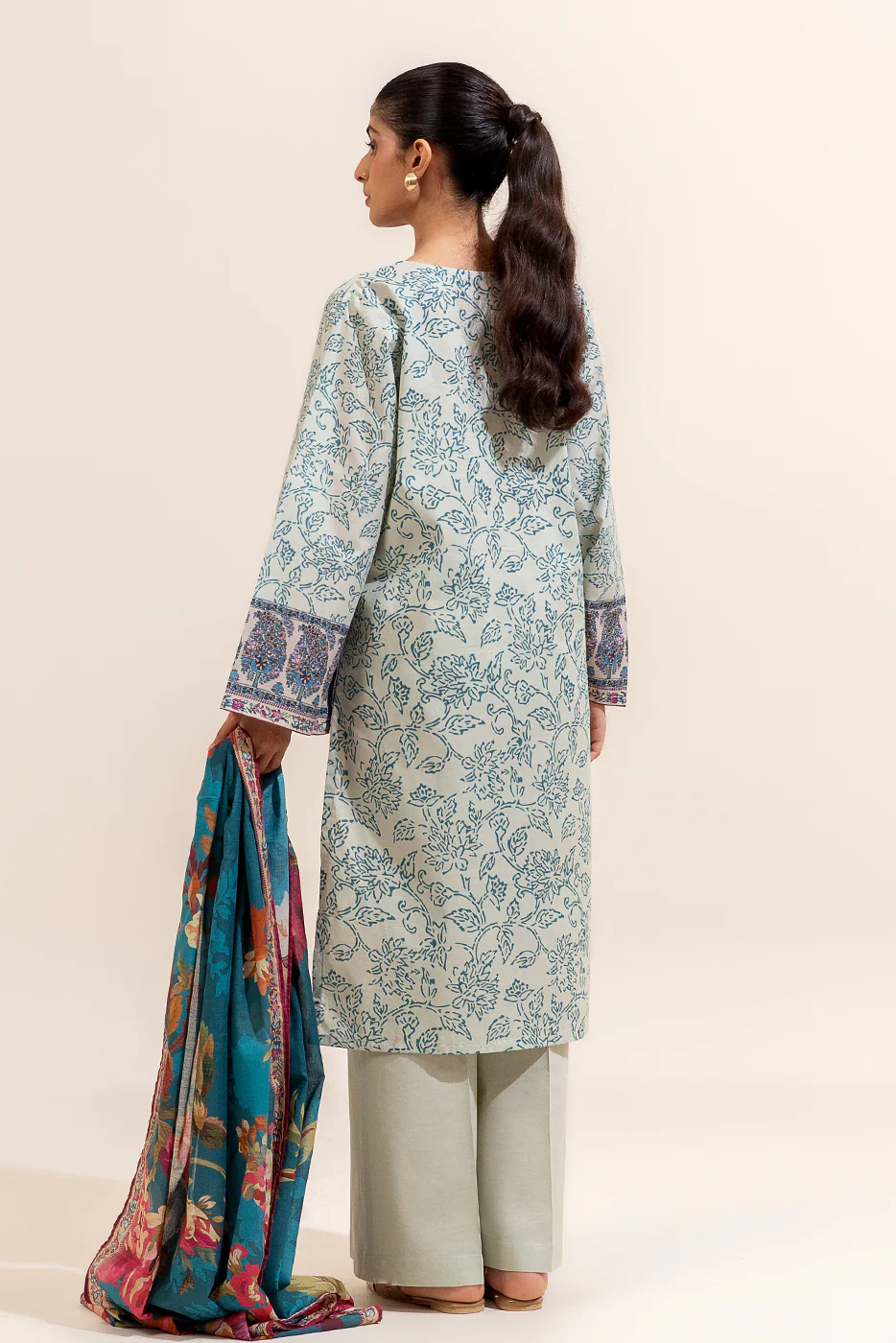 3 PIECE PRINTED LAWN SUIT-PEARL GLAZE (UNSTITCHED) - Image 4