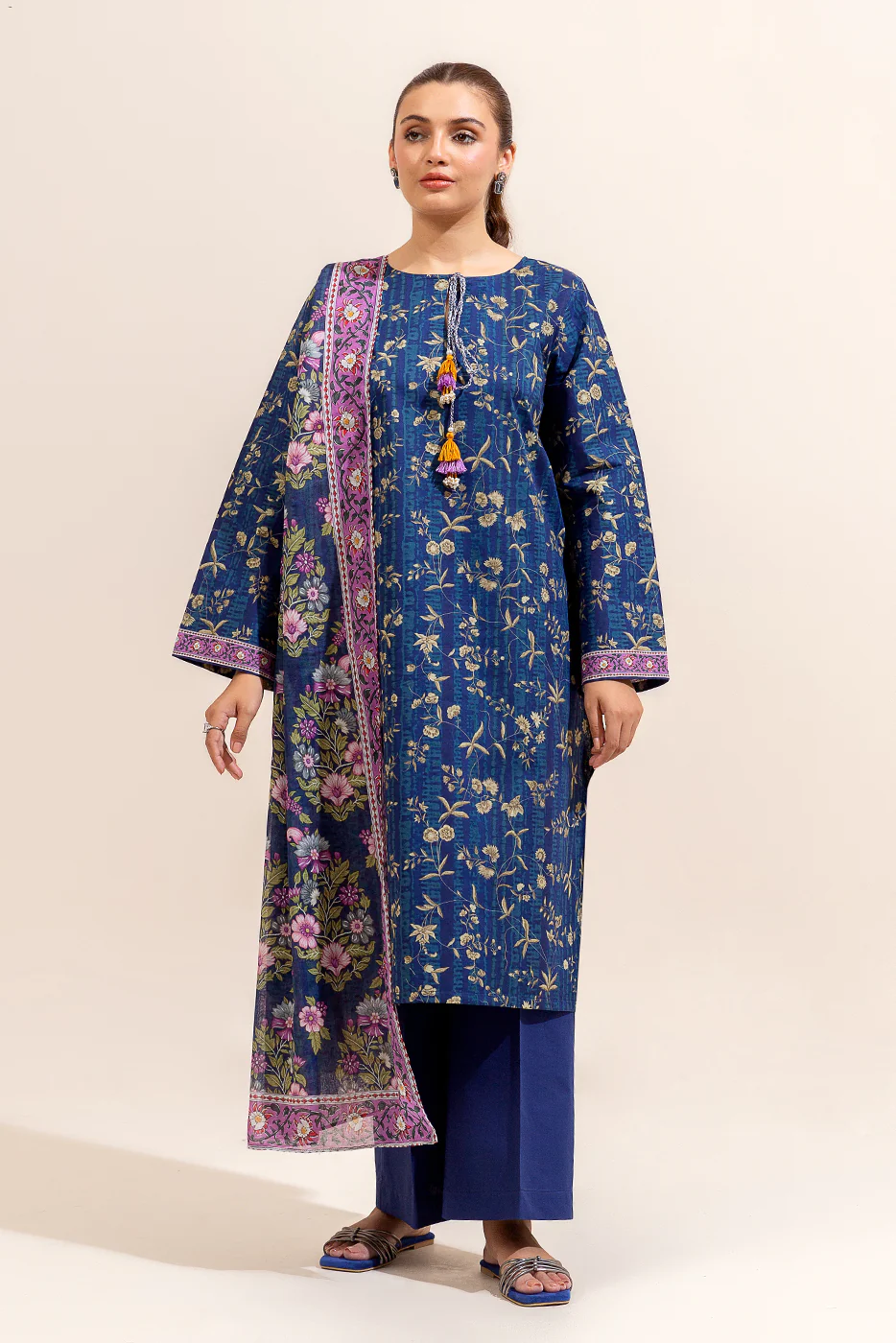 3 PIECE PRINTED LAWN SUIT-AZURE GLOW (UNSTITCHED) - Image 2