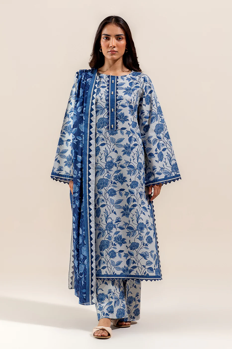 3 PIECE PRINTED LAWN SUIT-BLUE HUE (UNSTITCHED) - Image 2
