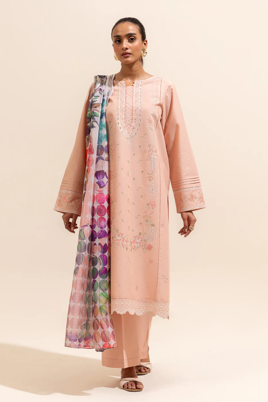 3 PIECE EMBROIDERED LAWN SUIT-CORAL BLOOM (UNSTITCHED) - Image 2